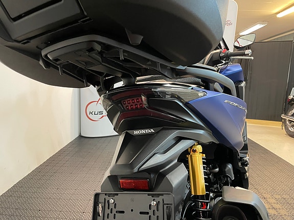 Honda Forza 350 *** SERVICE/GARANTI *** 14 of 30