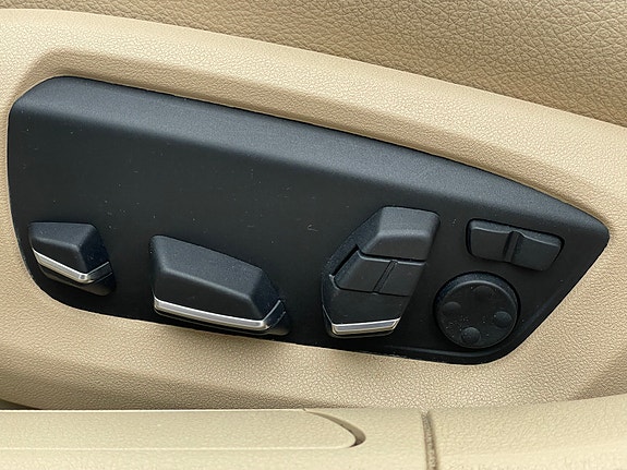 BMW 730d 26 of 30