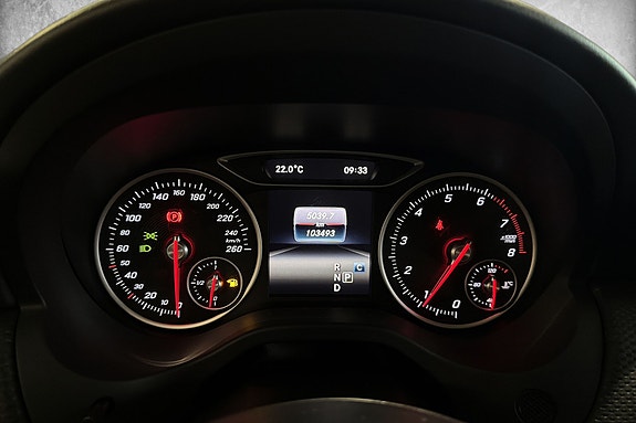 Mercedes-Benz A180 15 of 25