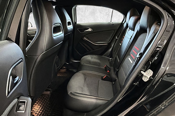 Mercedes-Benz A180 22 of 25