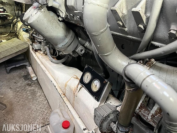 Mercedes/MTU 12V 183 med TwinDisk gir - båtmotor - ingen minstepris 17 of 21