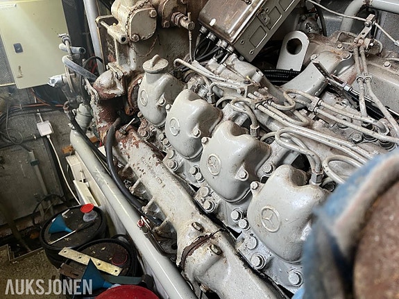 Mercedes/MTU 12V 183 med TwinDisk gir - båtmotor - ingen minstepris 8 of 21