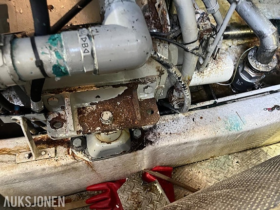 Mercedes/MTU 12V 183 med TwinDisk gir - båtmotor - ingen minstepris 6 of 21