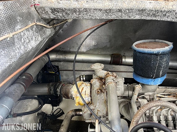Mercedes/MTU 12V 183 med TwinDisk gir - båtmotor - ingen minstepris 18 of 21