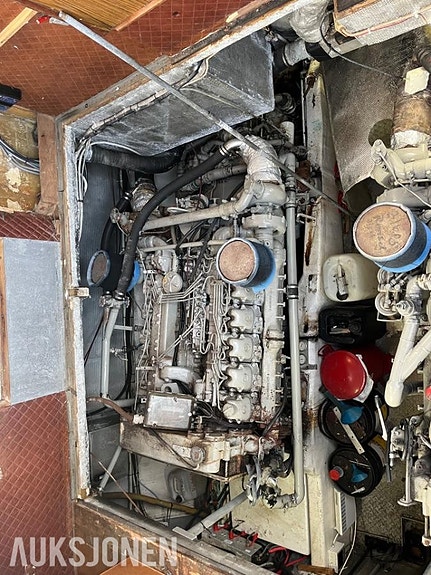 Mercedes/MTU 12V 183 med TwinDisk gir - båtmotor - ingen minstepris 2 of 21