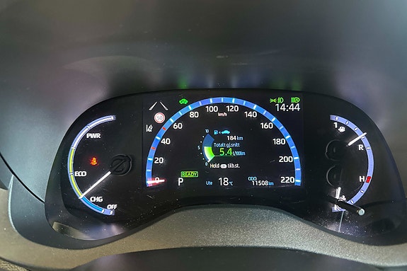 Toyota Yaris Cross 13 of 22