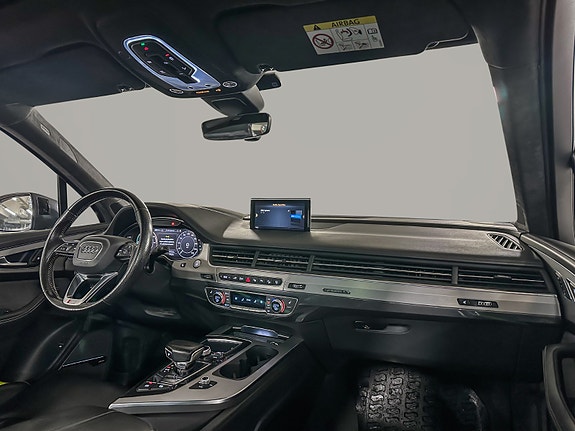 Audi Q7 22 of 30