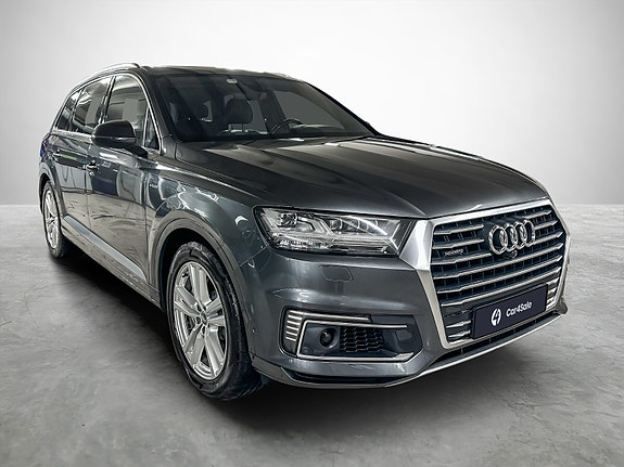 Audi Q7 7 of 30