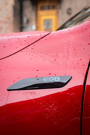 Mercedes-Benz EQB300 26 of 30