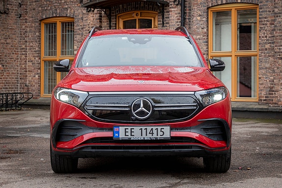 Mercedes-Benz EQB300 4 of 30