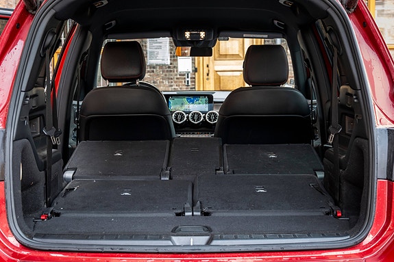 Mercedes-Benz EQB300 30 of 30