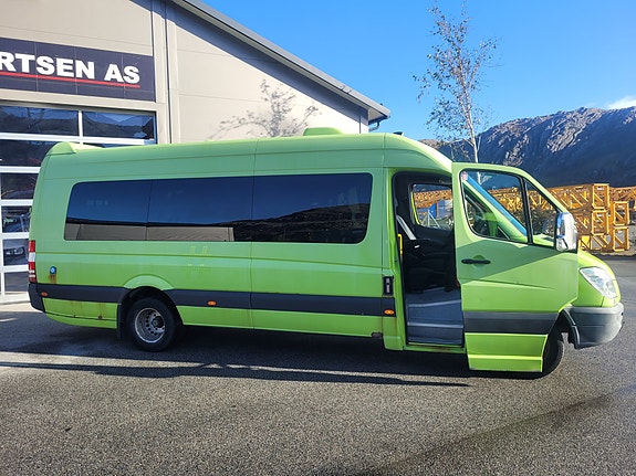 Mercedes-Benz Sprinter 519 17seter 5 of 20