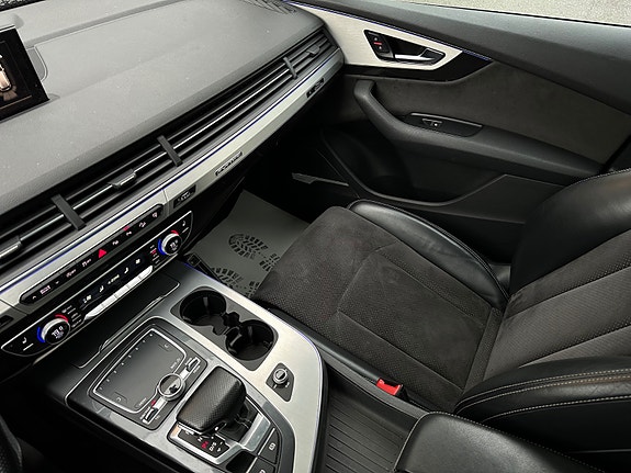 Audi Q7 29 of 30