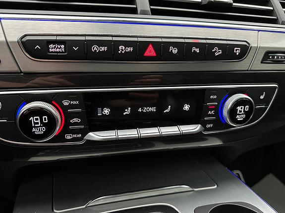 Audi Q7 28 of 30