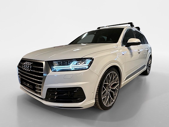 Audi Q7 3 of 30