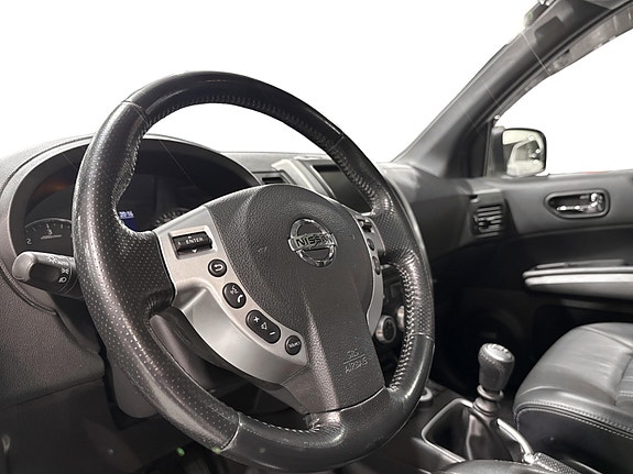 Nissan X-Trail 8 of 19