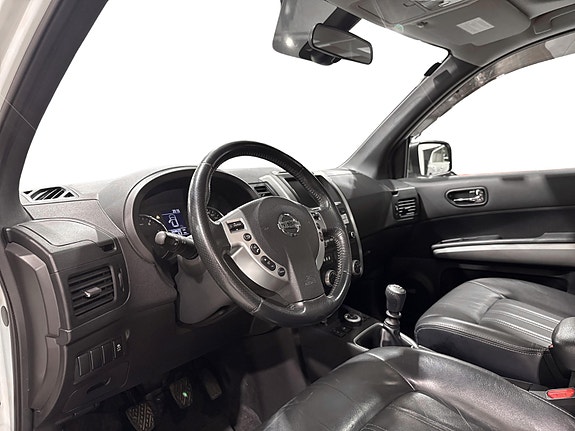 Nissan X-Trail 6 of 19