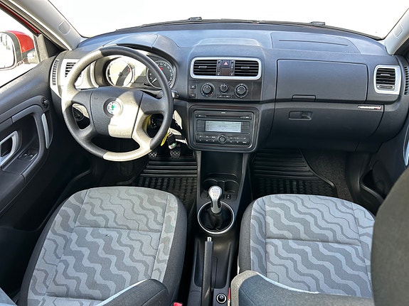 Skoda Fabia 29 of 30