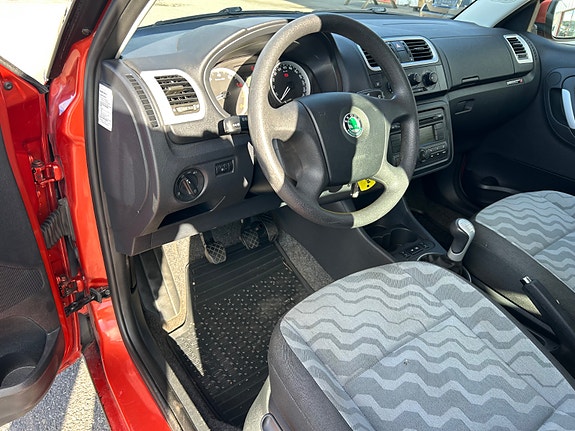 Skoda Fabia 27 of 30