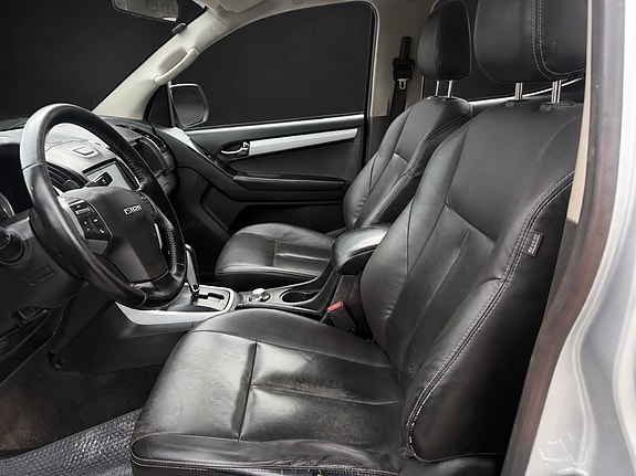 Isuzu D-max 11 of 20