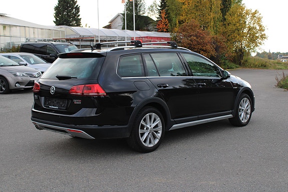 Volkswagen Golf Alltrack 4 of 30