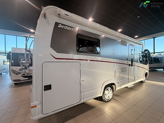 Dethleffs Pulse I 7051 | ALDE | Queenbed | Automat | Høy nyttelast | Senkeseng 2 of 27