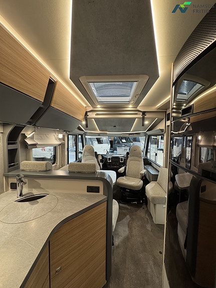Dethleffs Pulse I 7051 | ALDE | Queenbed | Automat | Høy nyttelast | Senkeseng 22 of 27