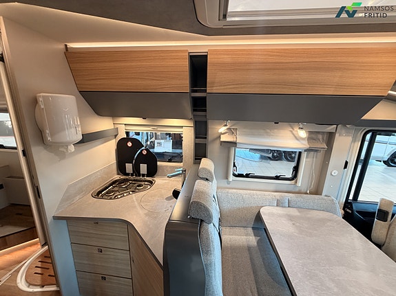 Dethleffs Pulse I 7051 | ALDE | Queenbed | Automat | Høy nyttelast | Senkeseng 10 of 24