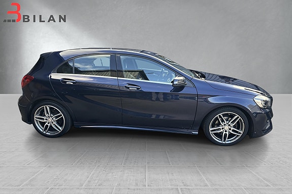 Mercedes-Benz A180 11 of 30