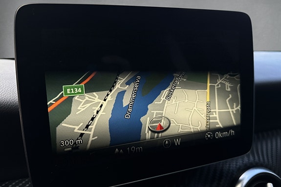 Mercedes-Benz A180 27 of 30