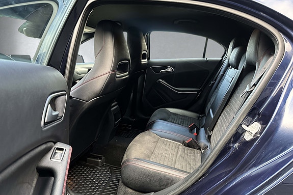 Mercedes-Benz A180 18 of 30