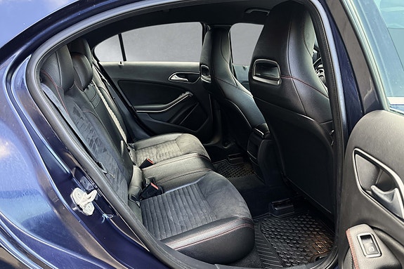 Mercedes-Benz A180 20 of 30