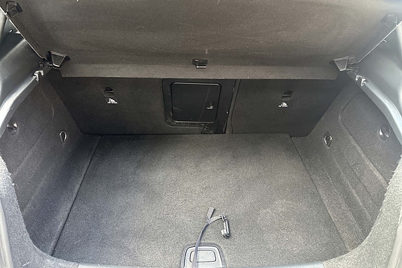 Mercedes-Benz A180 19 of 30