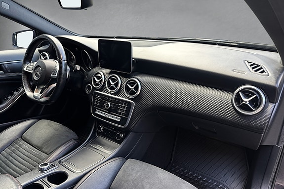 Mercedes-Benz A180 22 of 30