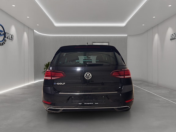 Volkswagen e-Golf VII 7 of 27