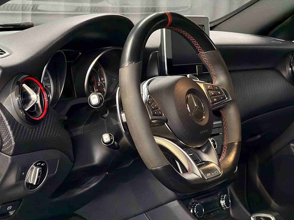 Mercedes-Benz A45 24 of 30