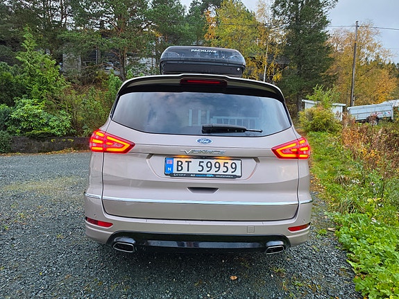 Ford S-MAX 3 of 19