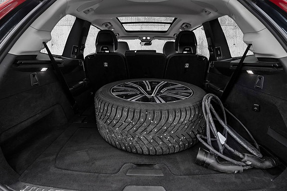 Volvo XC90 23 of 30