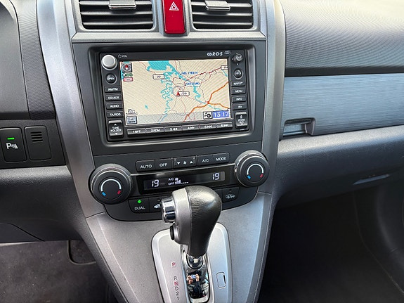 Honda CR-V 23 of 30
