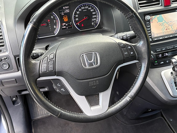 Honda CR-V 26 of 30