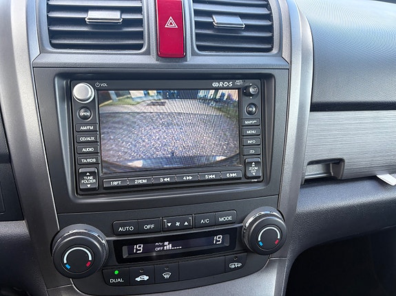 Honda CR-V 20 of 30