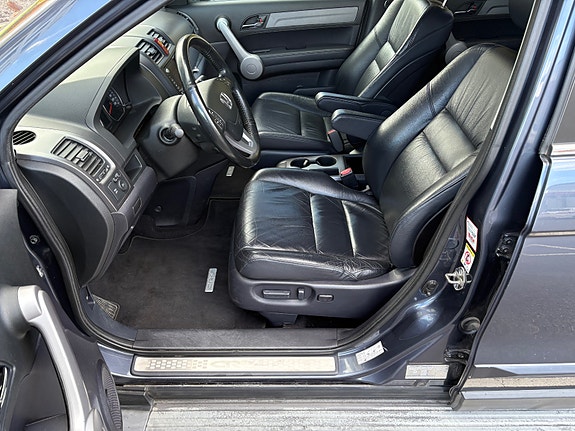 Honda CR-V 14 of 30