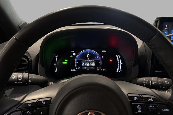 Toyota Yaris Cross 12 of 23