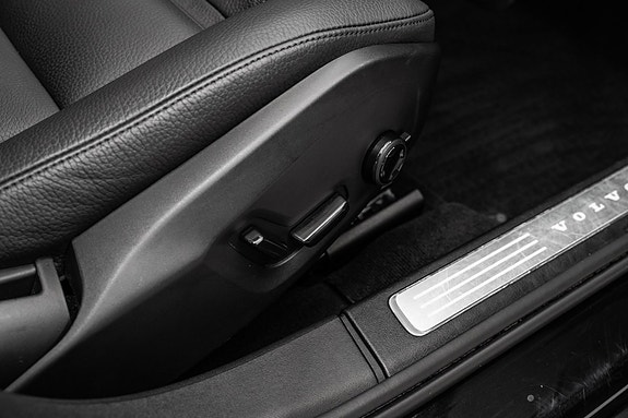 Volvo V90 27 of 29