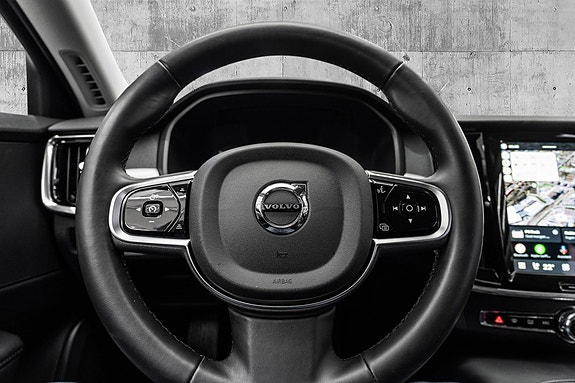 Volvo V90 16 of 29