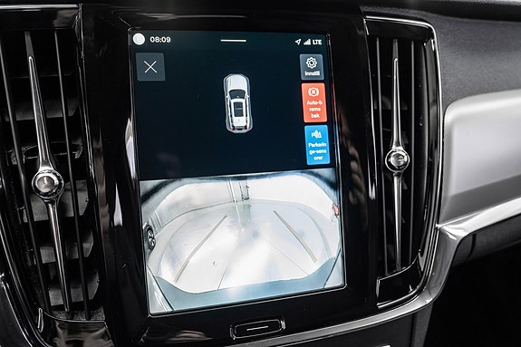 Volvo V90 21 of 29