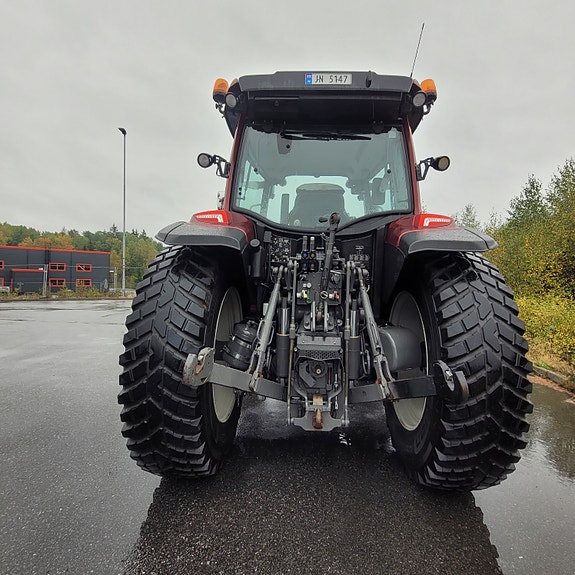 Valtra A134 9 of 30