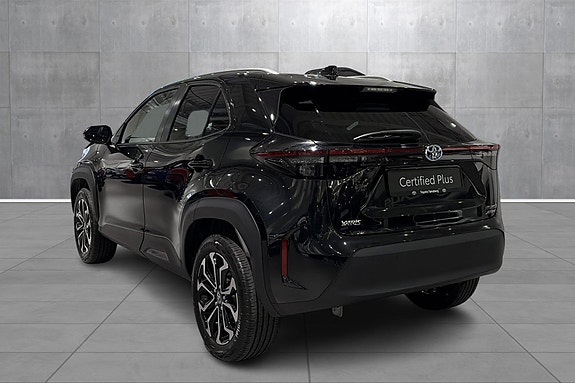 Toyota Yaris Cross 3 of 22
