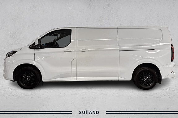 Ford Transit Custom 2 of 17