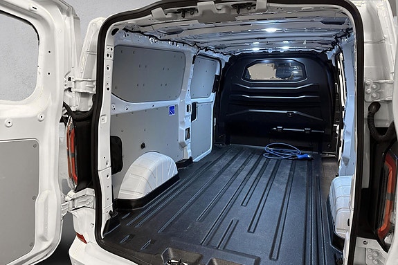 Ford Transit Custom 5 of 17